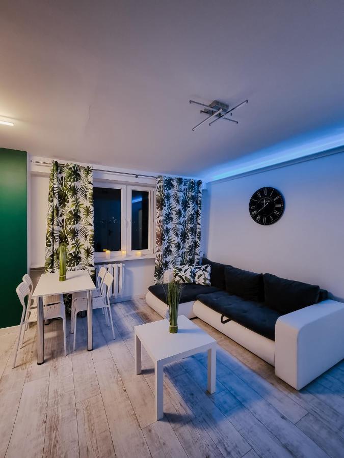 Apartament Green Mragowo-Mazury,Blisko Plaza, Centrum! Wi-Fi! エクステリア 写真